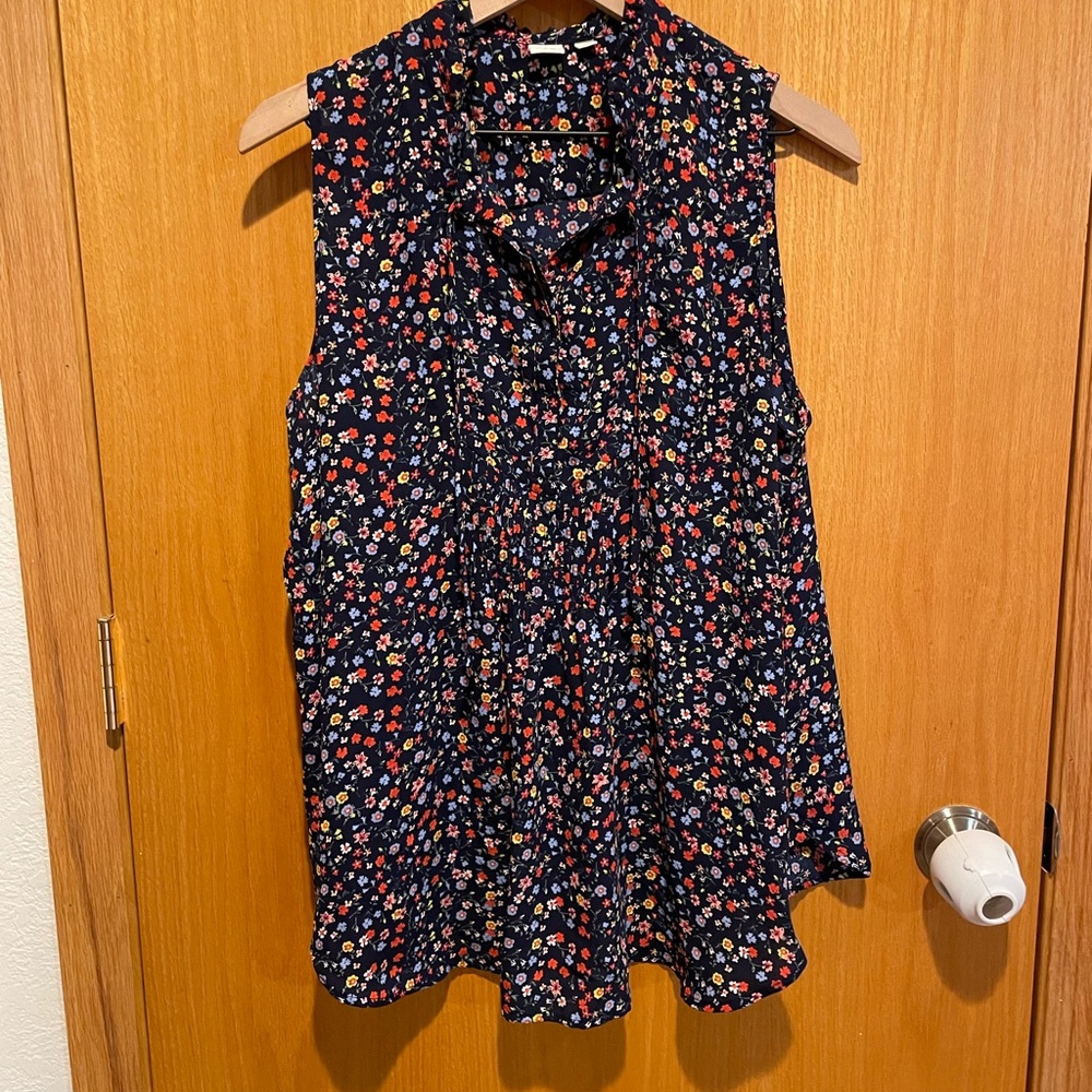 GAP Navy Floral Sleeveless Maternity Blouse